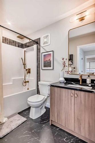 163 Mill Road, Cochrane, AB - Indoor Photo Showing Bathroom