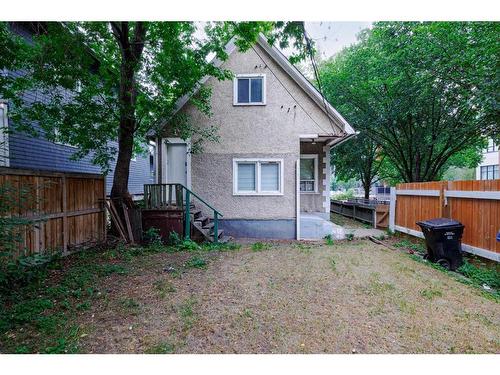 849 Mcpherson Road Ne, Calgary, AB - Outdoor