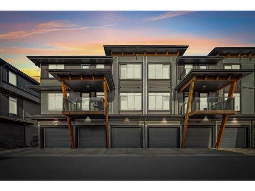 146 Savanna Walk Ne, Calgary, AB - Outdoor