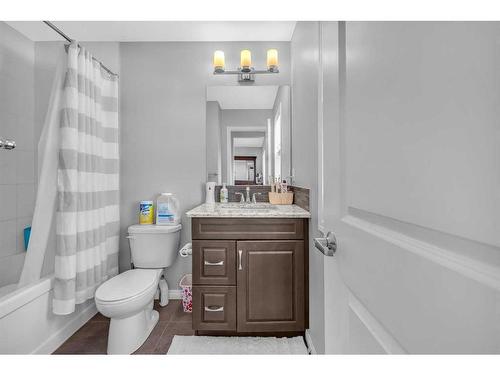 90 Cityscape Terrace Ne, Calgary, AB - Indoor Photo Showing Bathroom