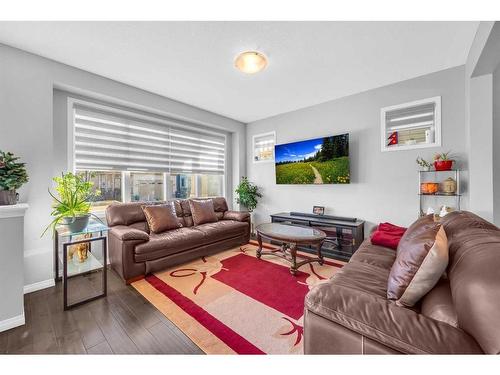 90 Cityscape Terrace Ne, Calgary, AB - Indoor Photo Showing Living Room