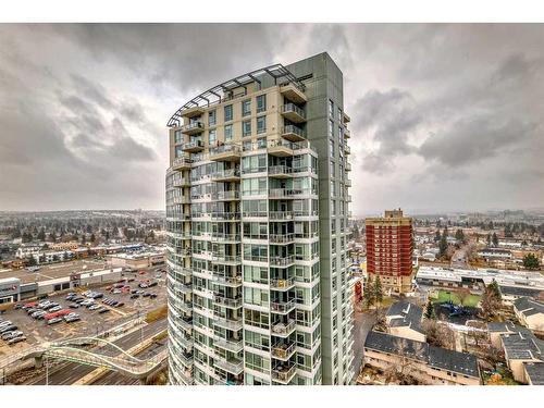 1706-77 Spruce Place Sw, Calgary, AB - Outdoor