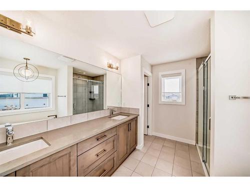 205 Precedence View, Cochrane, AB - Indoor Photo Showing Bathroom