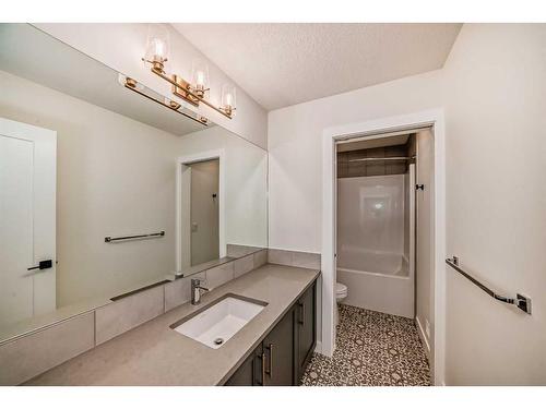 205 Precedence View, Cochrane, AB - Indoor Photo Showing Bathroom