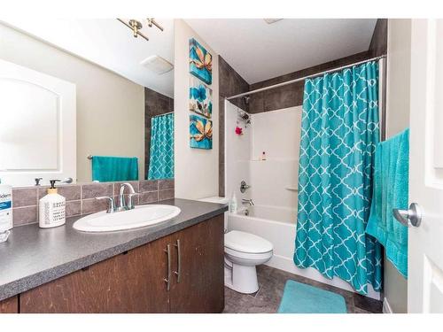 14 Redstone Mews Ne, Calgary, AB - Indoor Photo Showing Bathroom