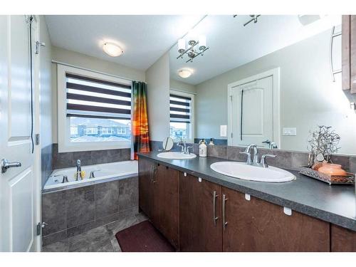 14 Redstone Mews Ne, Calgary, AB - Indoor Photo Showing Bathroom