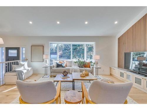 10727 Willowfern Drive Se, Calgary, AB - Indoor Photo Showing Living Room