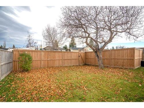 95 Rundleson Way Ne, Calgary, AB - Outdoor With Backyard