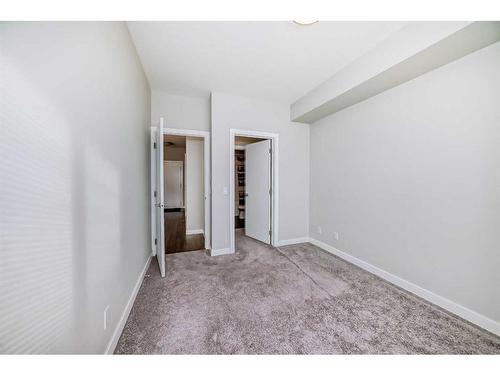 309-4 Sage Hill Terrace Nw, Calgary, AB - Indoor Photo Showing Other Room