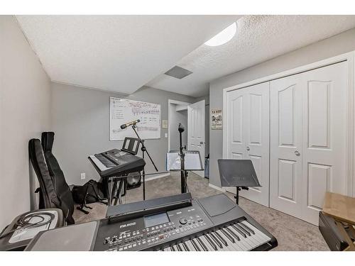 103 Citadel Meadow Gardens Nw, Calgary, AB - Indoor