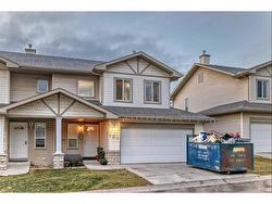 103 Citadel Meadow Gardens NW Calgary, AB T3G 5N3