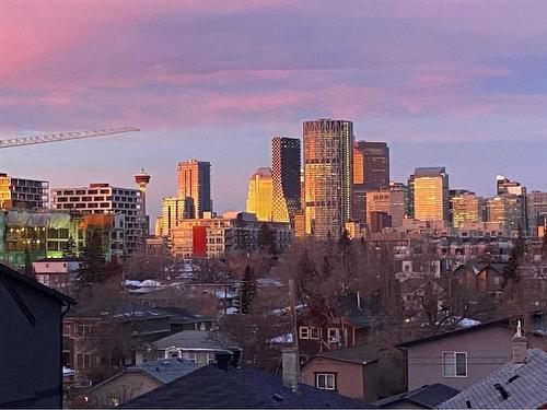 212 12A Street Ne, Calgary, AB - Outdoor With View