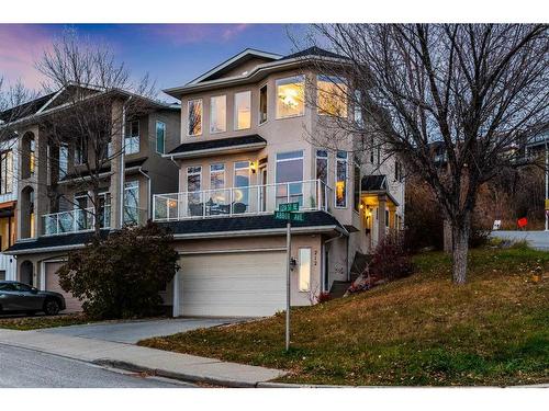 212 12A Street Ne, Calgary, AB - Outdoor With Facade