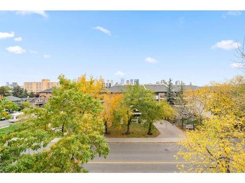 4C-133 25 Avenue Sw, Calgary, AB - Outdoor With View