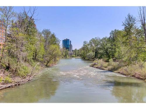 4C-133 25 Avenue Sw, Calgary, AB - Outdoor With Body Of Water With View