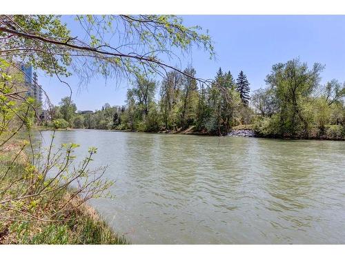 4C-133 25 Avenue Sw, Calgary, AB - Outdoor With Body Of Water With View