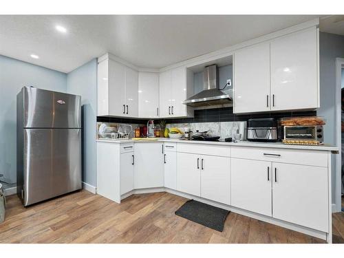 157 Aspenmere Drive, Chestermere, AB - Indoor Photo Showing Kitchen