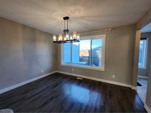 14680 1 Street Ne, Calgary, AB - Indoor Photo Showing Other Room