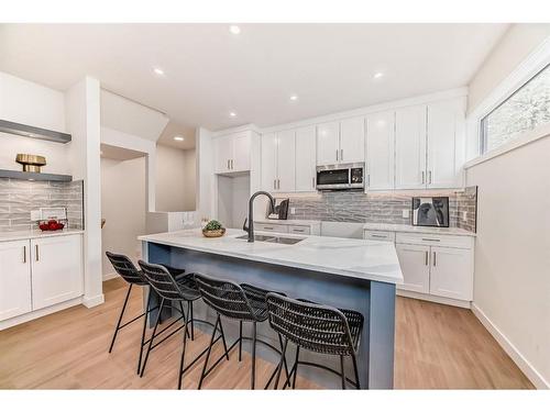 1403 19 Avenue Nw, Calgary, AB - Indoor Photo Showing Kitchen With Upgraded Kitchen