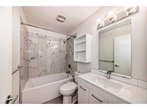 1807 62 Street Ne, Calgary, AB - Indoor Photo Showing Bathroom