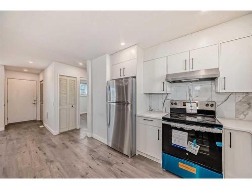 1807 62 Street Ne, Calgary, AB - Indoor Photo Showing Kitchen With Stainless Steel Kitchen