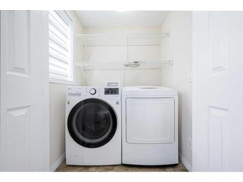 194 Cityscape Common Ne, Calgary, AB - Indoor Photo Showing Laundry Room