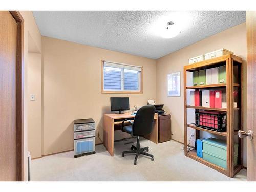 12419 17 Street Sw, Calgary, AB - Indoor Photo Showing Office