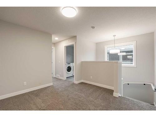 28 Herron Walk Ne, Calgary, AB - Indoor