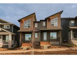 28 Herron Walk NE Calgary, AB T3P 1Z2