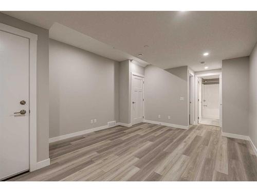 28 Herron Walk Ne, Calgary, AB - Indoor Photo Showing Other Room