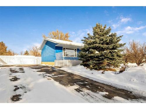 2408 26 Street, Nanton, AB - Outdoor