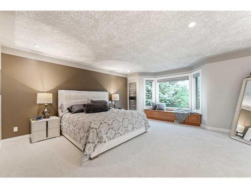 143 Christie Knoll Heights Sw, Calgary, AB - Indoor Photo Showing Bedroom