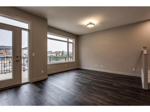 269 Royal Elm Road Nw, Calgary, AB - Indoor Photo Showing Other Room