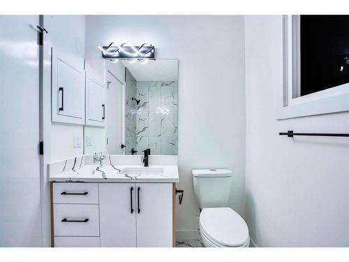 58 Castleglen Road Ne, Calgary, AB - Indoor Photo Showing Bathroom