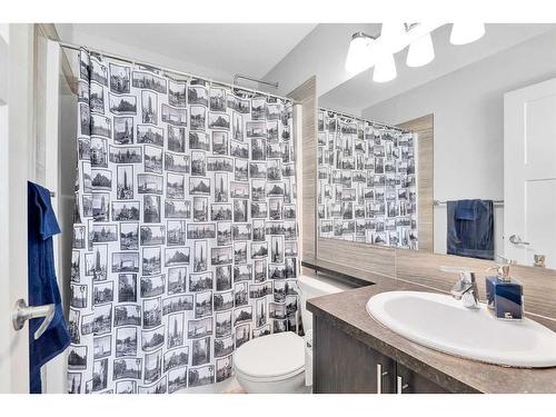 106 Skyview Ranch Grove Ne, Calgary, AB - Indoor Photo Showing Bathroom