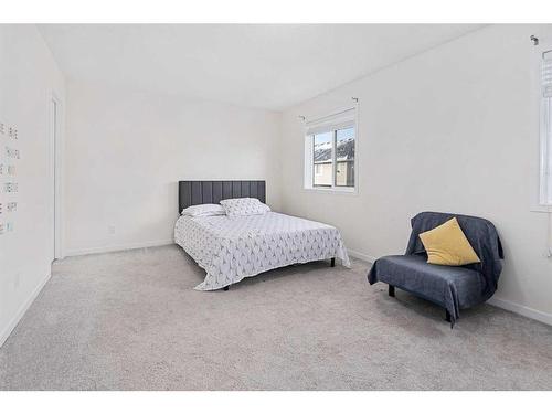 443 South Point Lane Sw, Airdrie, AB - Indoor Photo Showing Bedroom