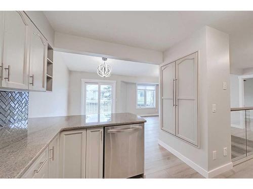 56 Riverview Drive Se, Calgary, AB - Indoor Photo Showing Kitchen