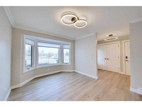 56 Riverview Drive Se, Calgary, AB - Indoor Photo Showing Other Room