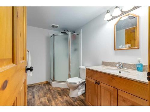 66 Kincora Glen Rise Nw, Calgary, AB - Indoor Photo Showing Bathroom