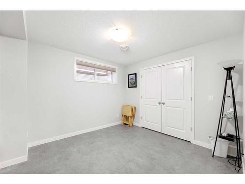 341 Ravenstern Link Se, Airdrie, AB - Indoor Photo Showing Other Room