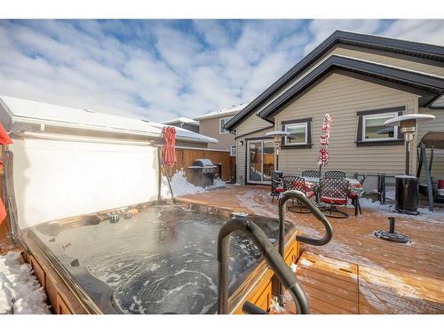 341 Ravenstern Link Se, Airdrie, AB - Outdoor With Exterior