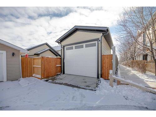 341 Ravenstern Link Se, Airdrie, AB - Outdoor With Exterior