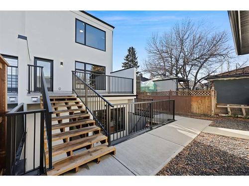 3546 2Nd Avenue Sw, Calgary, AB - Outdoor With Exterior