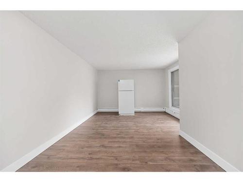 103-431 1 Avenue Ne, Calgary, AB - Indoor Photo Showing Other Room