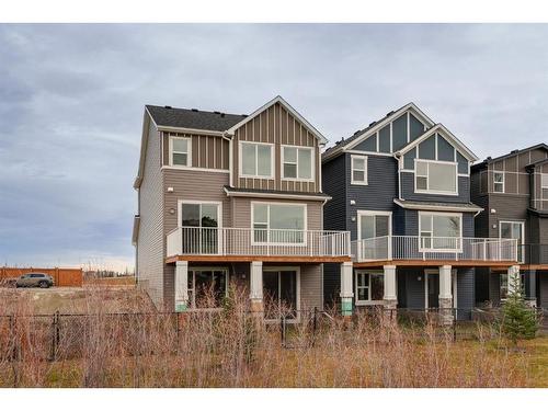 211 Silver Spruce Grove Sw, Calgary, AB - Outdoor With Facade