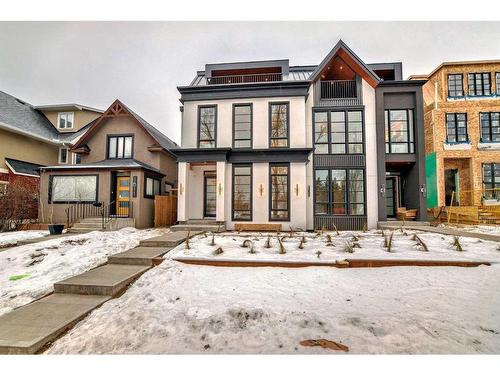 1613 32 Avenue Sw, Calgary, AB - Outdoor With Facade