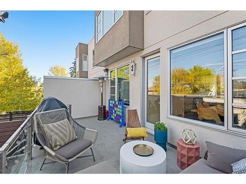 2104 28 Avenue Sw, Calgary, AB - Outdoor With Exterior