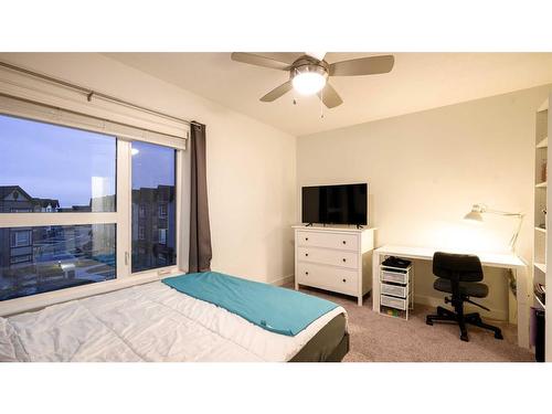 610-15 Evancrest Park Nw, Calgary, AB - Indoor Photo Showing Bedroom