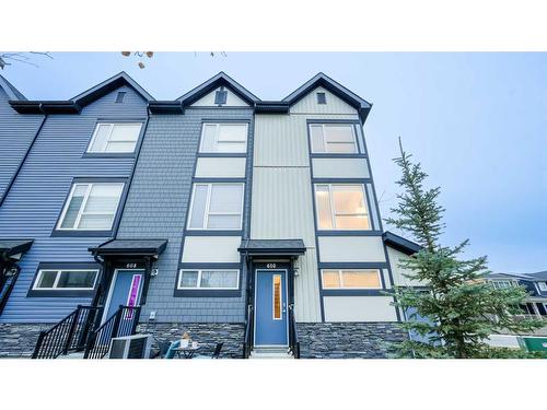 610-15 Evancrest Park Nw, Calgary, AB - Outdoor With Facade