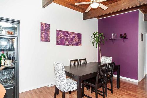 6506 34 Avenue Nw, Calgary, AB - Indoor Photo Showing Dining Room